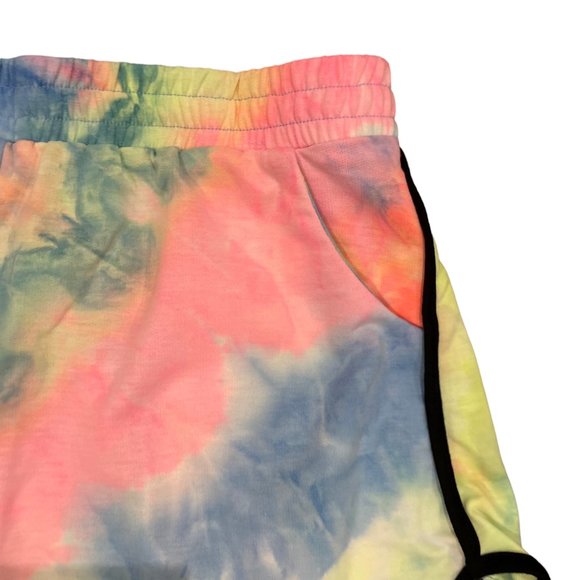 Lounge Short & Crop Top Set - Picture 3 of 11